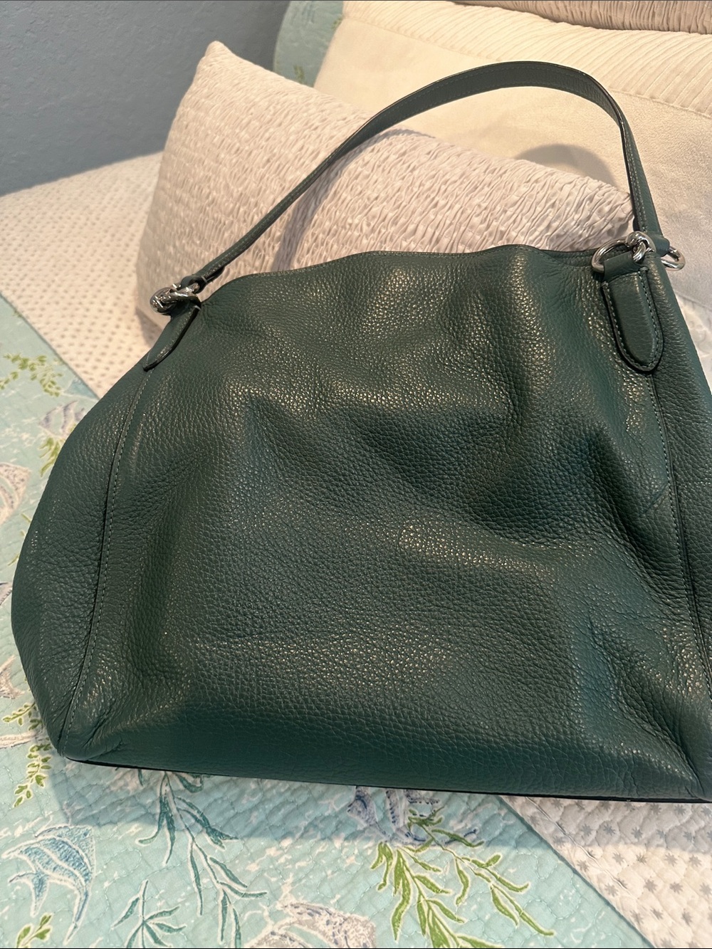 Coach Green Pebbled Leather Shoulder Hobo with Matching Wallet - Picture 8 of 11